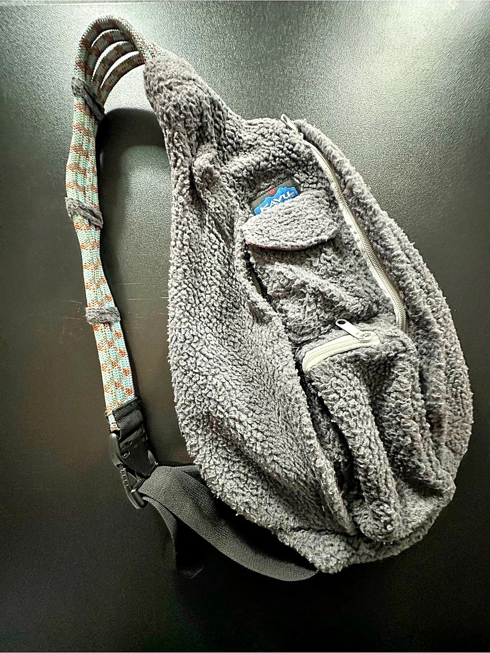 Kavu Sling Belt Bag in Gray sherpa Like New